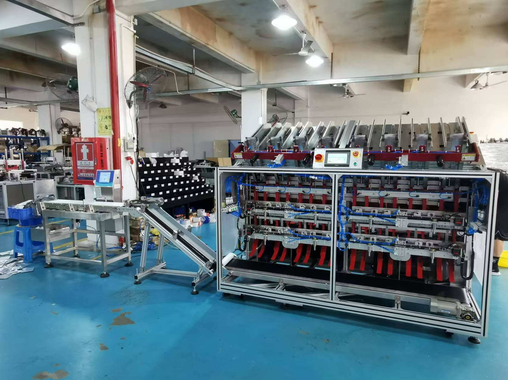 面膜灌裝機工藝進階：從精度突破到智能制造