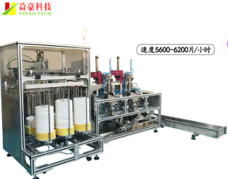 全自動(dòng)面膜折疊機(jī)跟手工折疊有什么區(qū)別？